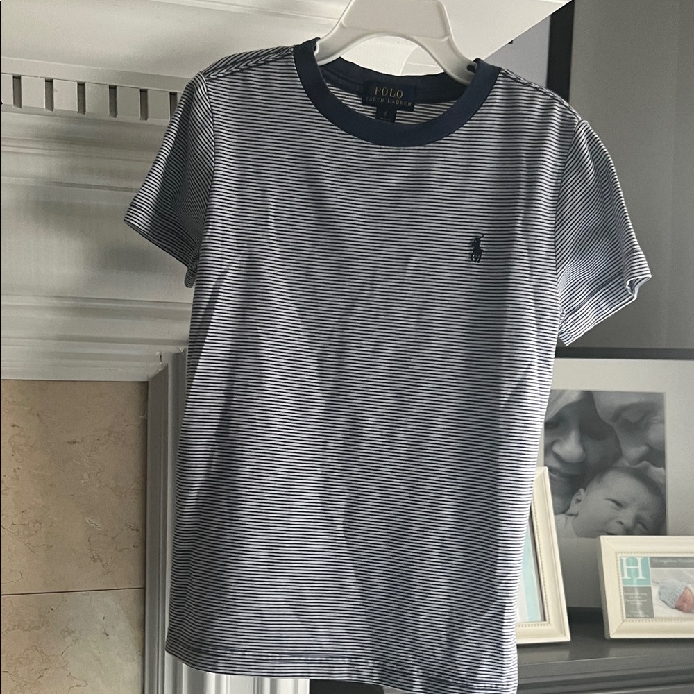 Polo by Ralph Lauren Men's Blue and White Striped Tee